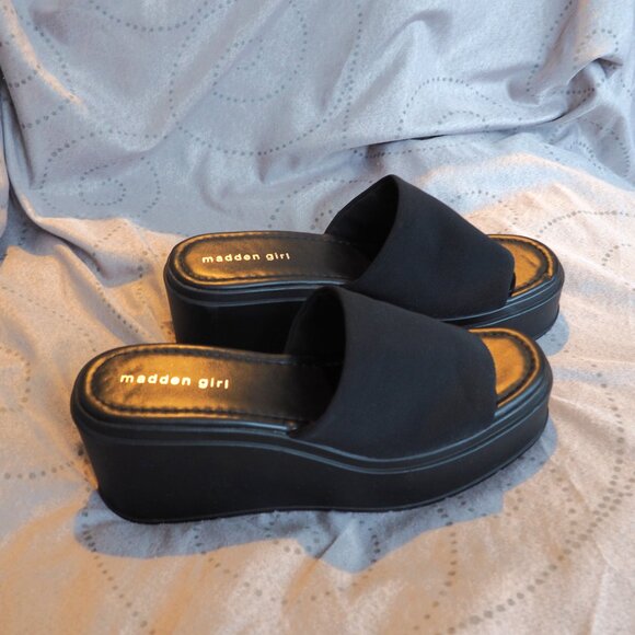Madden Girl Y2K Slinky Chunky Wedge Sandals, Size 10, 90s mule wedge shoes - Picture 11 of 12